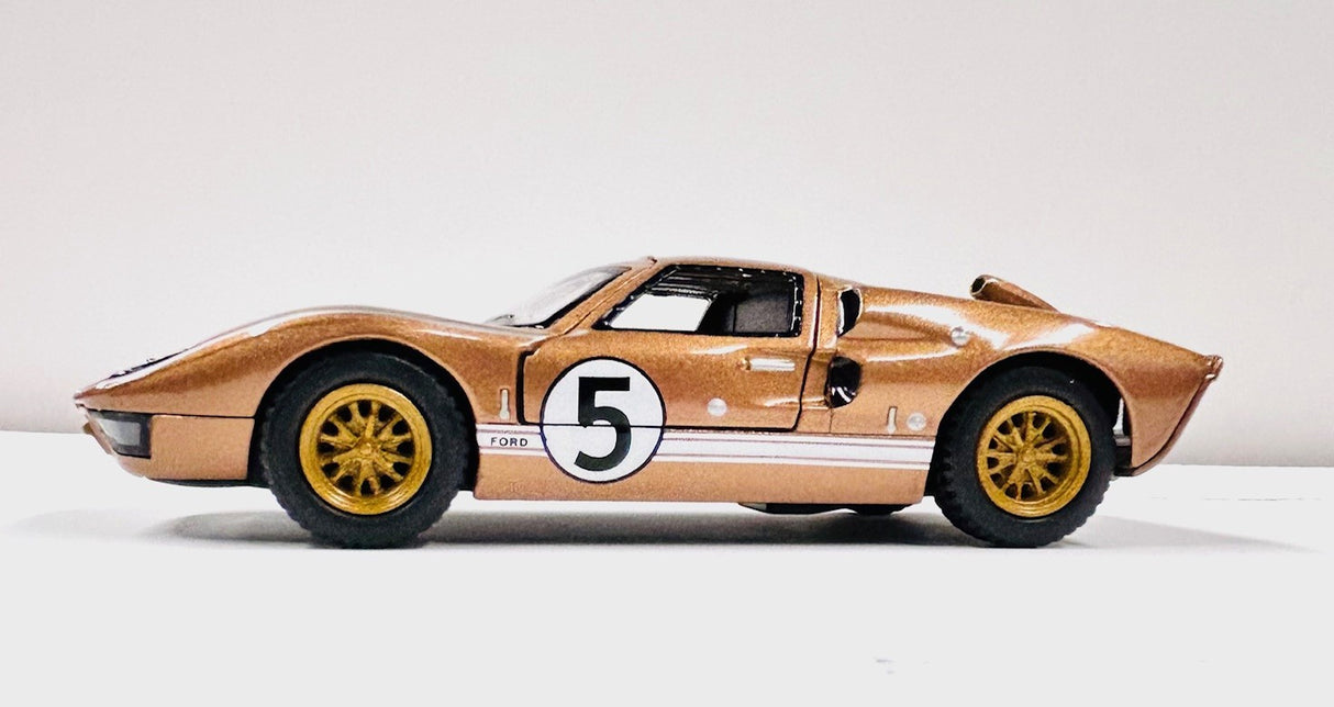 1966 Ford GT40 MKII 1:32 Diecast