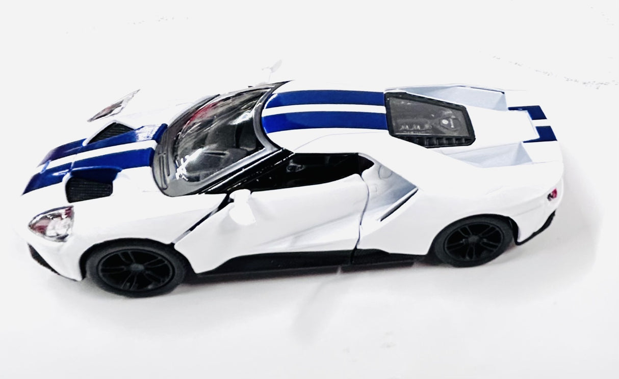 2017 Ford GT w/Stripes 1:38 Diecast