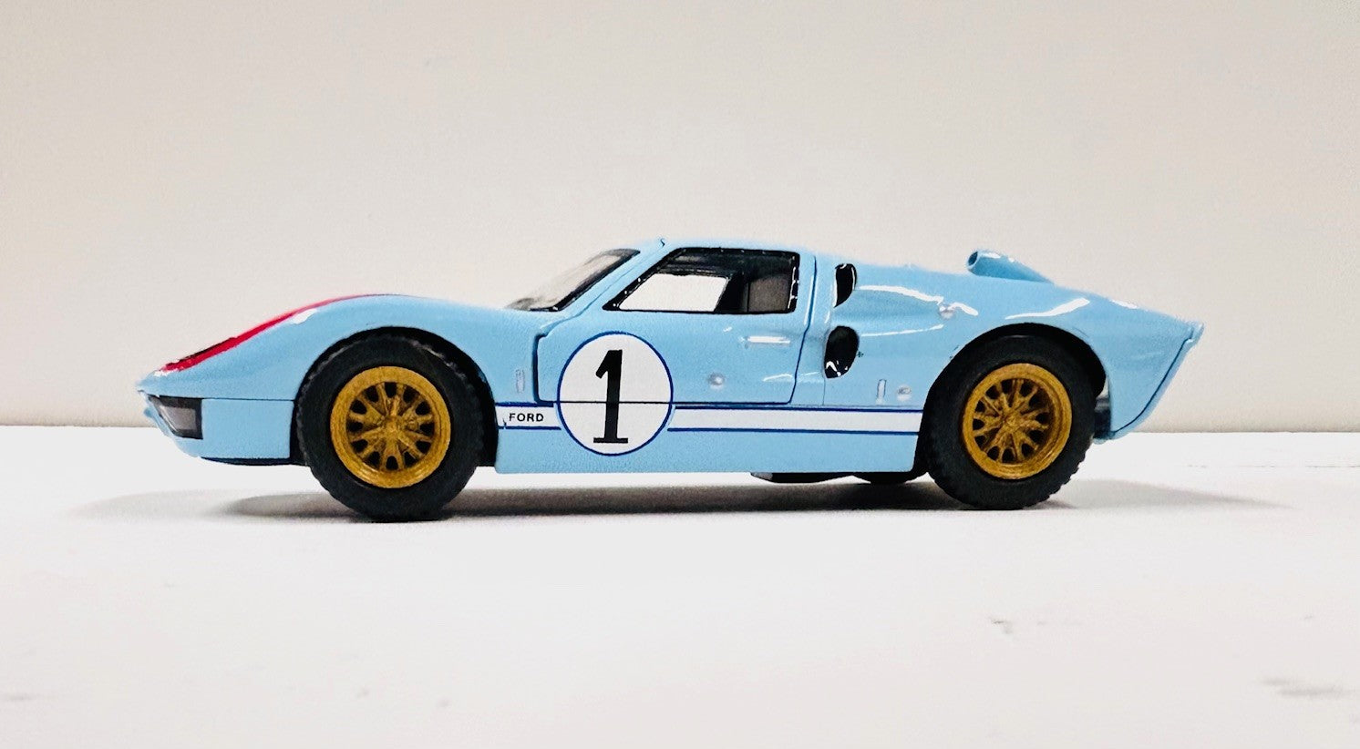 1966 Ford GT40 MKII 1:32 Diecast