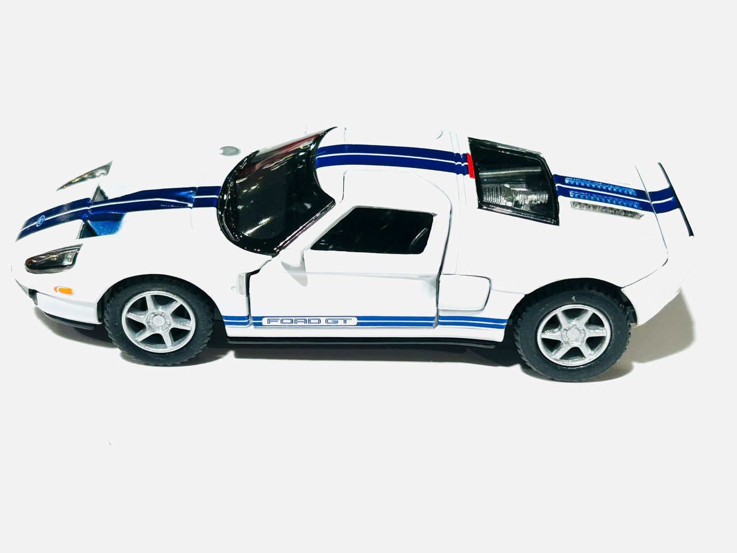 2006 Ford GT 1:32 Diecast
