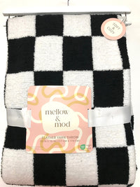 Black & White Checkered Throw Blanket