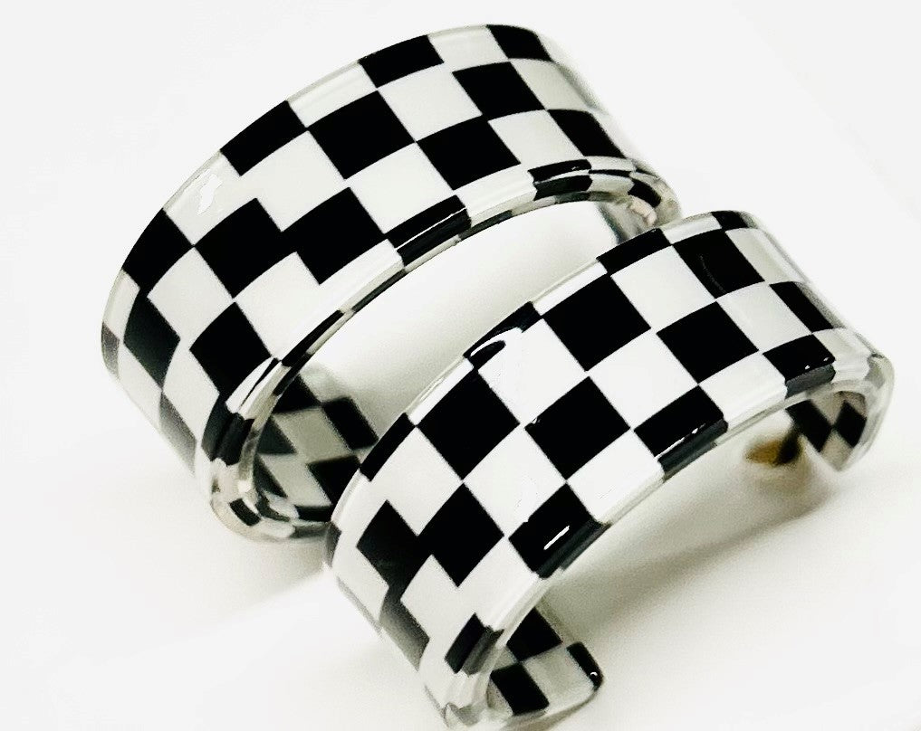1" Checkered Black & White Hoop Pierced Earrings
